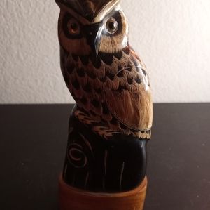 STUNNING RARE Handcarved Buffalo Horn 7" Owl Figurine